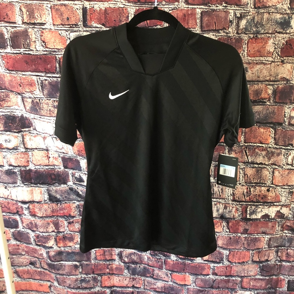 Nike Shirt Womens Medium Black Us Challenger Iii Soccer Jersey BV6727-010